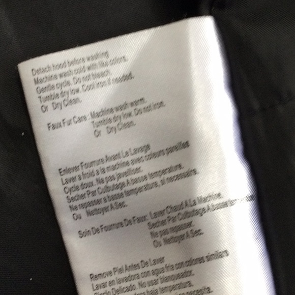 Michael Kors woman’s size M black winter jacket - Picture 9 of 10